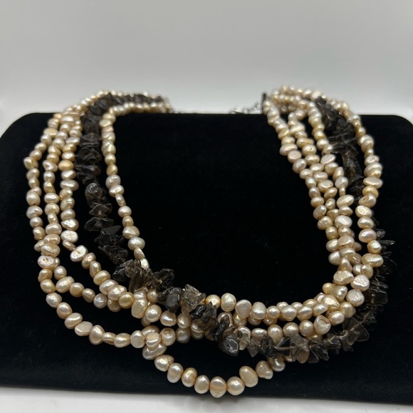 Unique Pearl and Smoky quartz Necklace - Picture 2 of 3